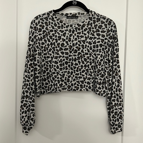 Gypsy Rose Cheetah Crop Top - Picture 1 of 5